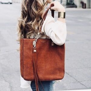 HENRI BENDEL CARLYLE SOHO SUEDE CROSSBODY MESSENGER SATCHEL BAG